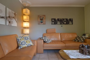 House | Living room