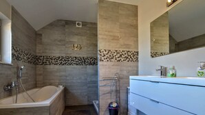 Bathroom - Modern Villa With Private Garden in Awan (Aywaille)