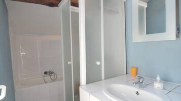 Cottage | Kamar mandi