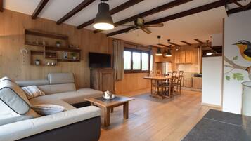 Chalet | Living area