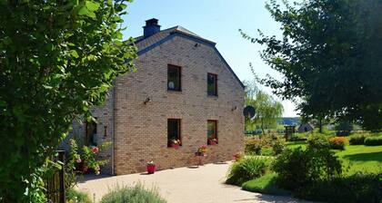 Cottage Oree des Bois in Paliseul With Garden