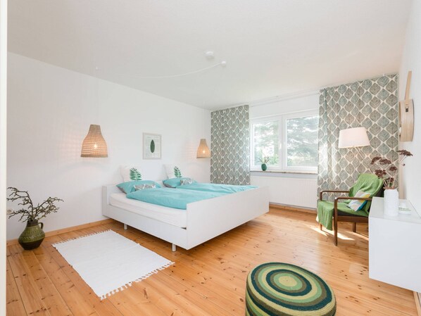 Departamento | 3 habitaciones y tabla de planchar con plancha 