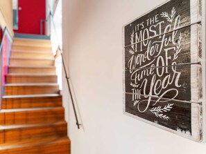 House | Reception