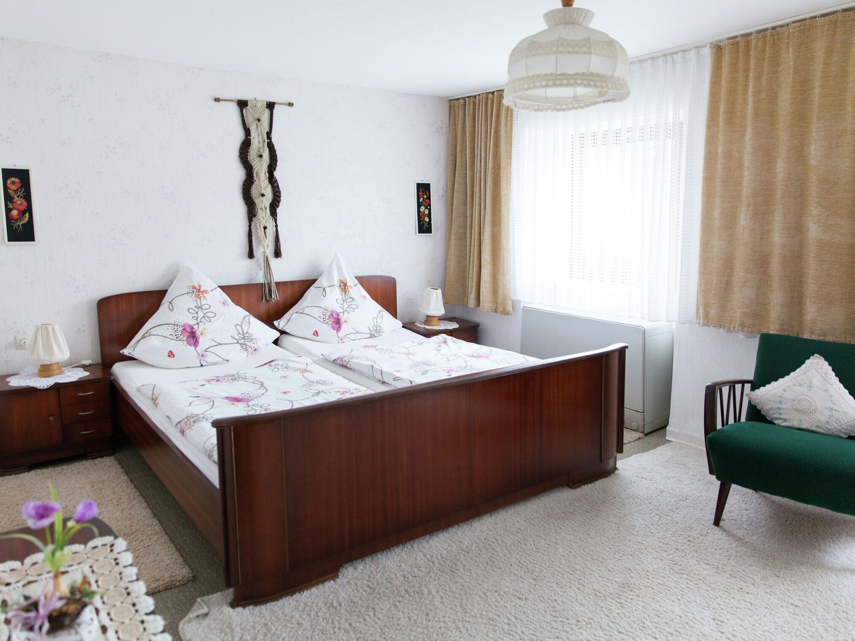House | 4 bedrooms, bed sheets