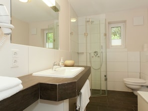 Bathroom - Super Luxury in the Middle of the Untouched Nature (Ernzen)