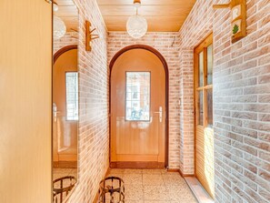 Reception - Beautiful Detached Holiday Home With Sauna Adjacent to the Rennsteig in Thuringia (Grossbreitenbach)