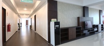 OYO 89888 Dz Residence Guest House