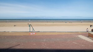 Exterior - Modern Apartment in Bray-dune With Seaside View (Bray-Dunes)
