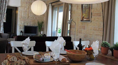 Villa in Languedoc With Pool Near Historic Cities