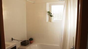 Villa | Bathroom | Shower