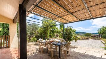 Villa | Balcony
