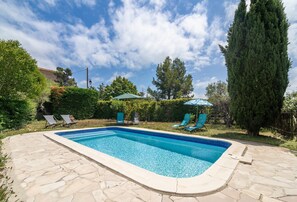 Pool - Villa in Beaufort With Pool & Views (Beaufort)