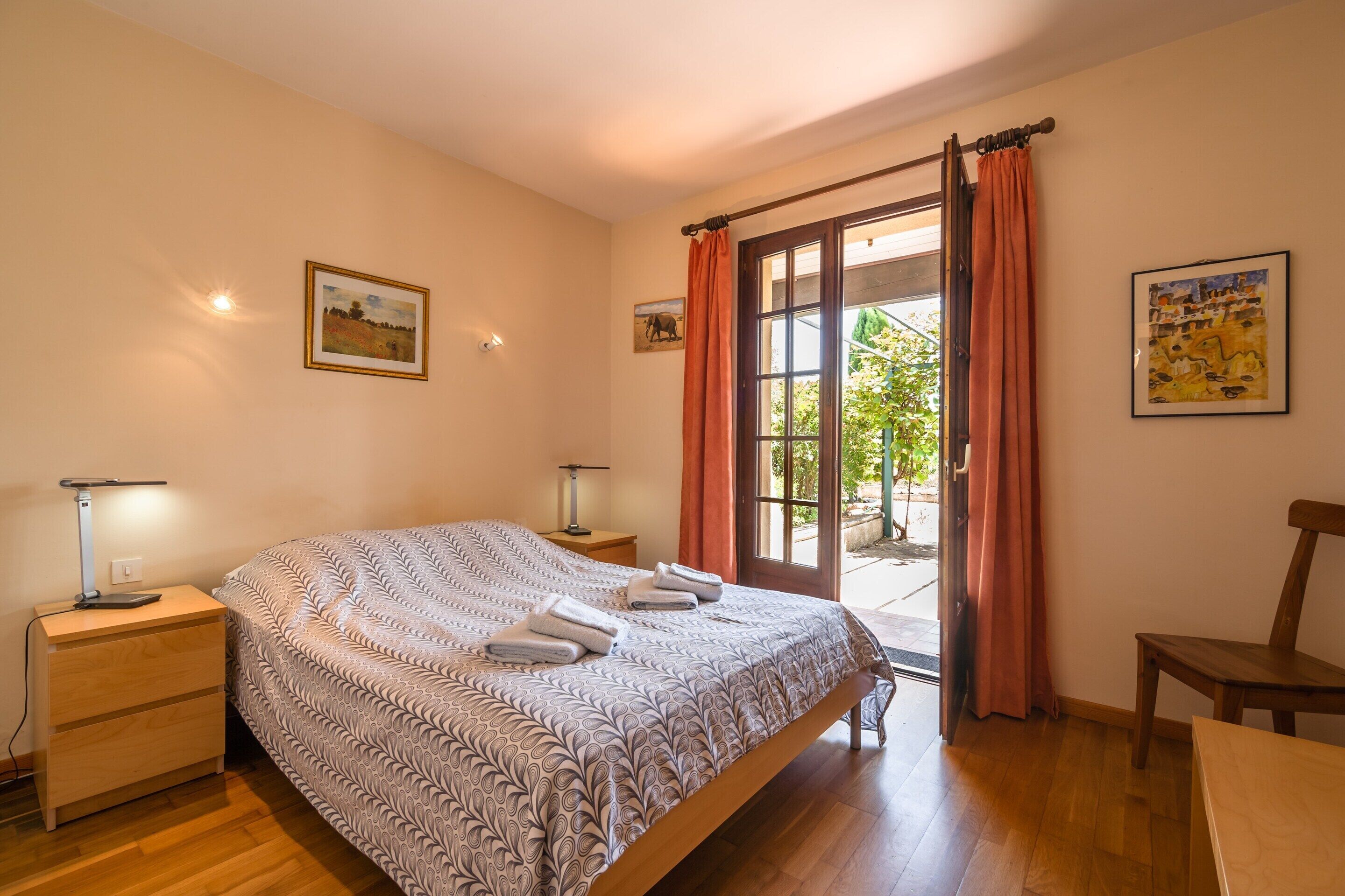 Villa | 4 bedrooms, individually furnished, bed sheets