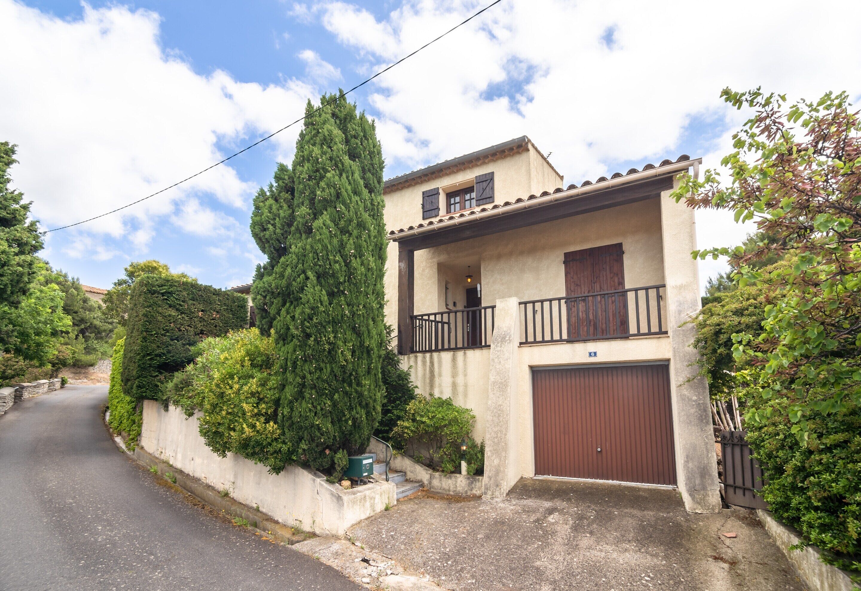 Villa | Exterior