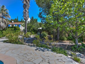 Exterior - Alluring Villa in Beaufort With Swimming Pool (Beaufort)