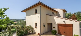 Villa in Limoux With Private Pool & Mountain Views