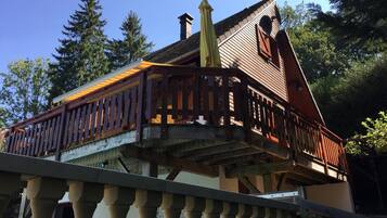 House | Bahagian luar