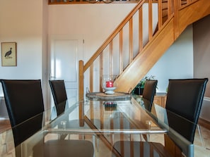 Dining - Cozy House in Auvergne With Private Terrace, Beautiful Views (Ferrieres-sur-Sichon)