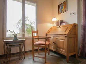 3 chambres, ameublement personnalisé