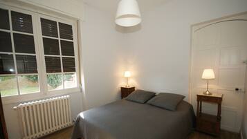 House | 5 bedrooms, individually furnished