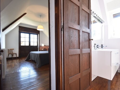 Elegant Mansion Stay in Belves