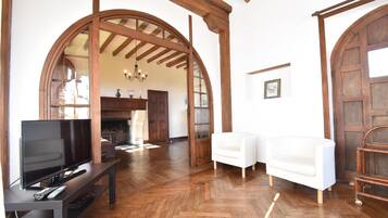 House | Living room