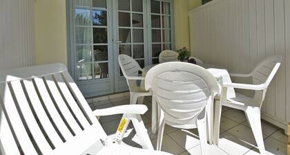 Lovely Apartment With Swimming Pool, Private Terrace,parking