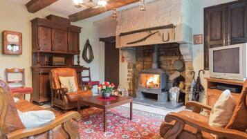 House | Living room