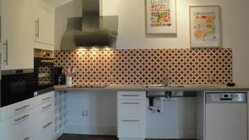 House | Private kitchen | Highchair
