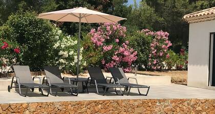 Seaside Villa in La Cadière-d'azur With Private Pool