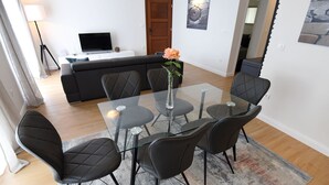 Unclassified image, 4 of 21, button - Unique Beach House With Beautiful Garden and Covered Terrace Offering sea Views (Jasenice)
