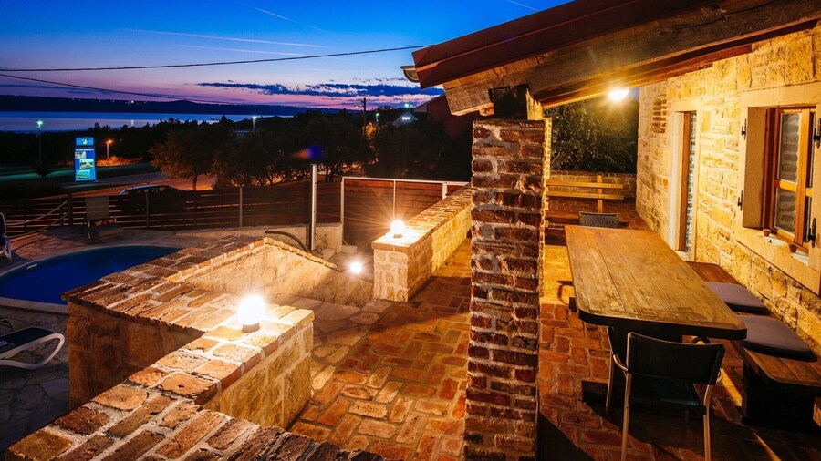 Holiday Home in Jasenice With Garden