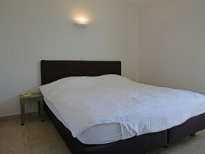 Villa | Room amenity - Villa in Malaucene Near Mont Ventoux (Malaucene)