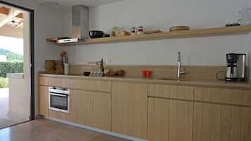 Vila | Dapur pribadi | Kursi makan untuk bayi