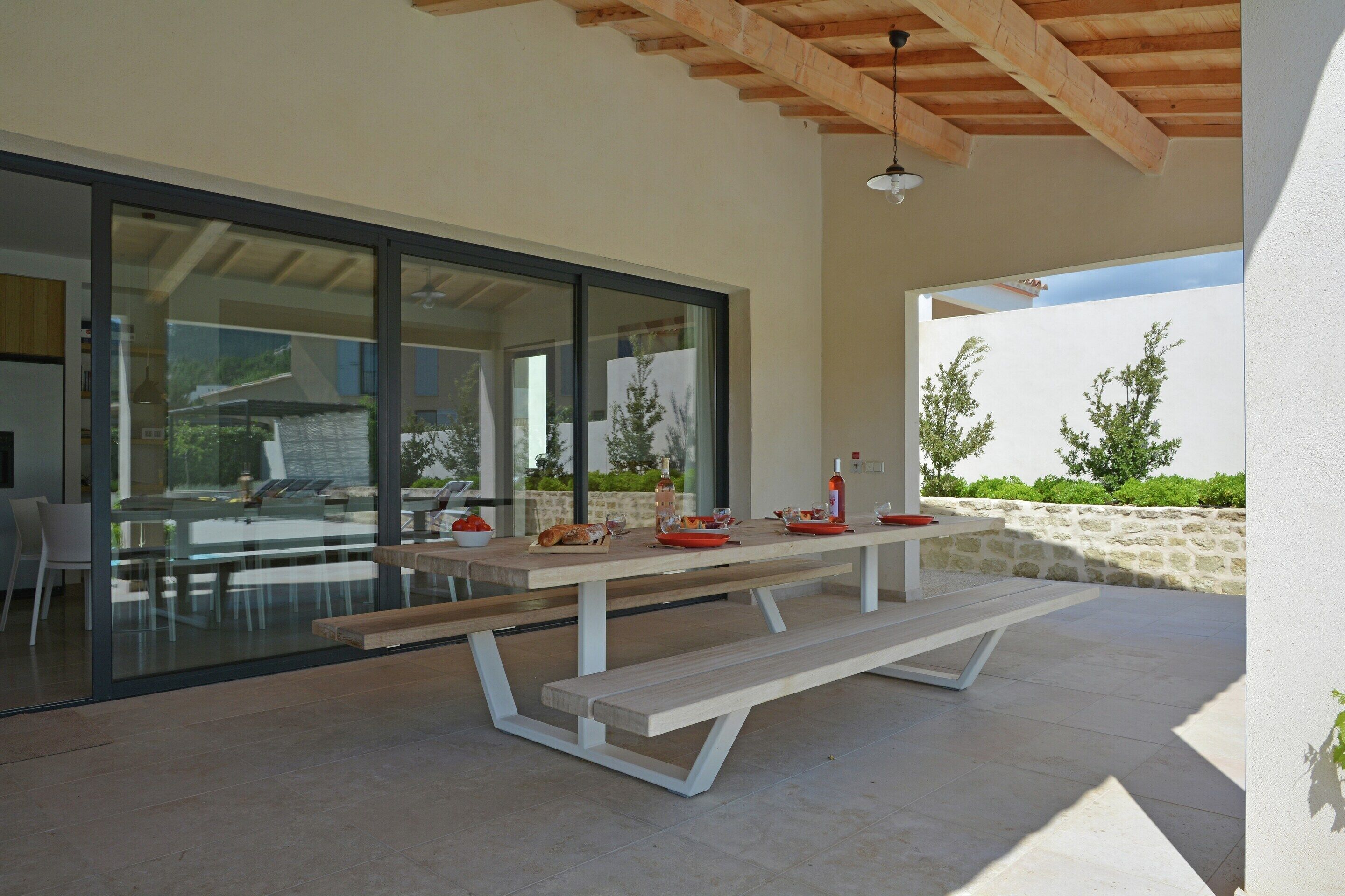 Villa | Balcony