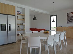 Dining - Villa in Malaucene Near Mont Ventoux (Malaucene)