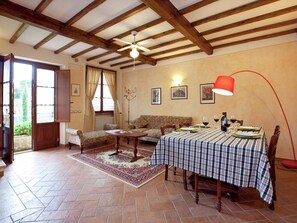 Cottage | Living room