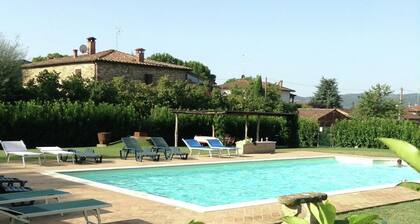 Cottage in Tuscany With Pool & Olive Groves
