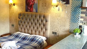 Comfort Studio | 3 bedrooms, free WiFi, bed sheets