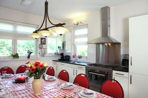 House | Private kitchen