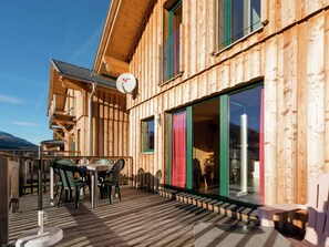 Chalet | Balcony - Chalet in Hohentauern Near Ski Lift (Hohentauern)