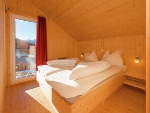 Chalé | 4 quartos, individualmente mobiliados