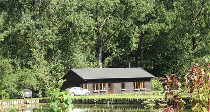 Retreat With Ponds, Braibant
