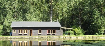 Retreat With Ponds, Braibant