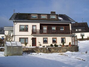Uklassifisert bilde, 3 av 37, knapp