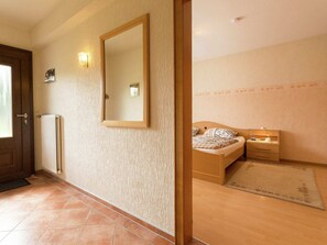 1 bedroom, individually furnished, bed sheets