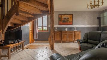 House | Living room