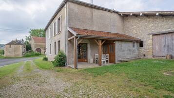 House | Bahagian luar