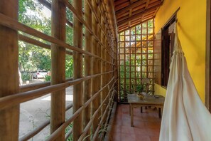 Quarto quádruplo família | Frigobar, Wi-Fi de cortesia, roupa de cama