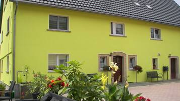 Apartment | Exterior